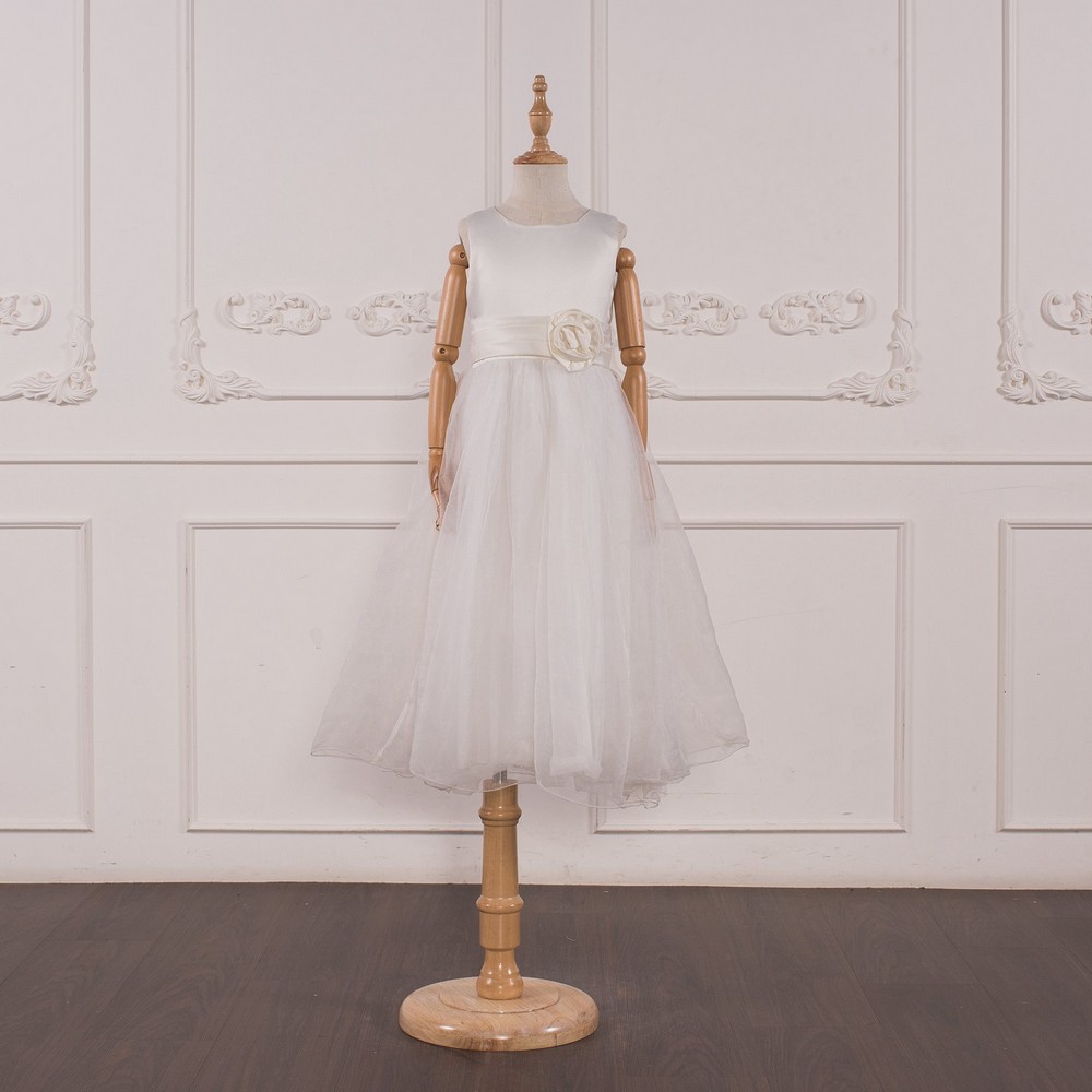 新竹花童禮服,新竹花童服,新竹小禮服,新竹小洋裝,新竹親子禮服